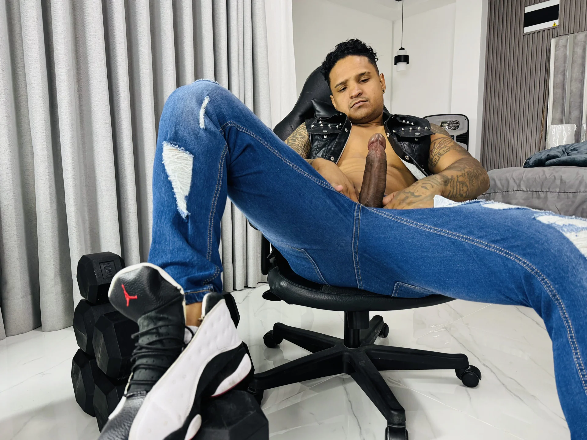 XXX Porn Photo of Nude master_leather 109