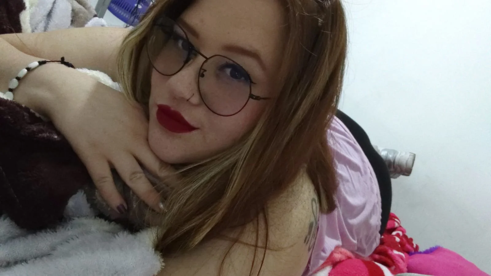 XXX Porn Photo of Nude xherry_horny 1