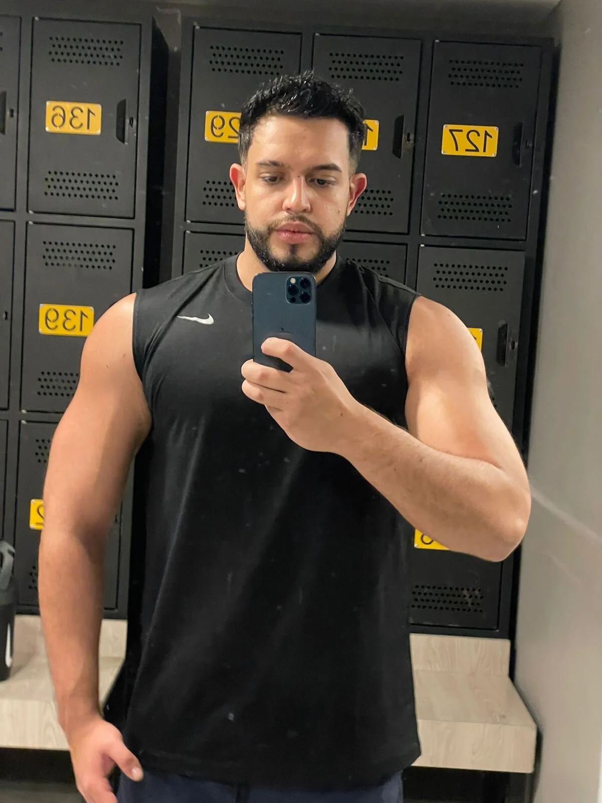 XXX Porn Photo of Nude Justin_kingX7 2