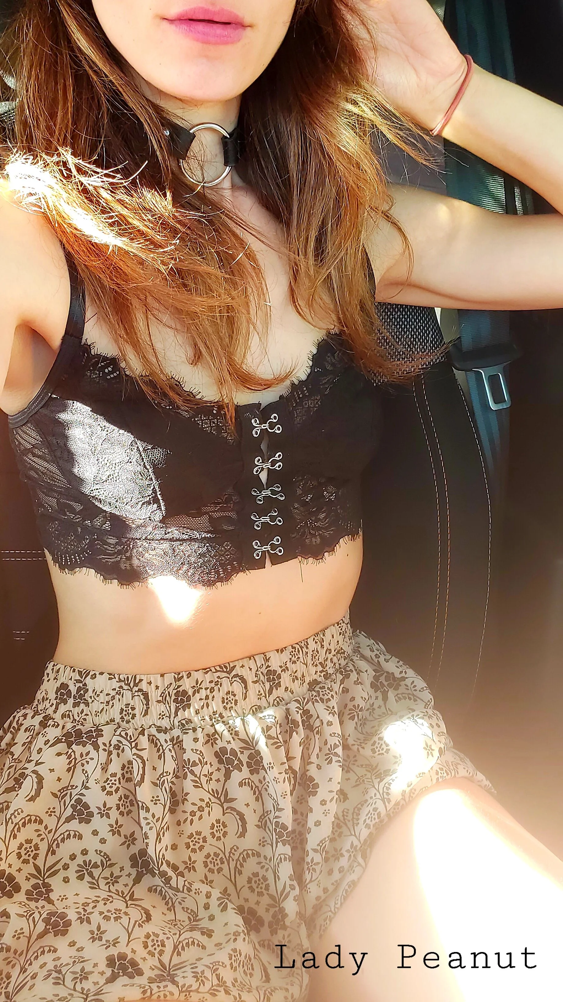 XXX Porn Photo of Nude LadyPeanut 12