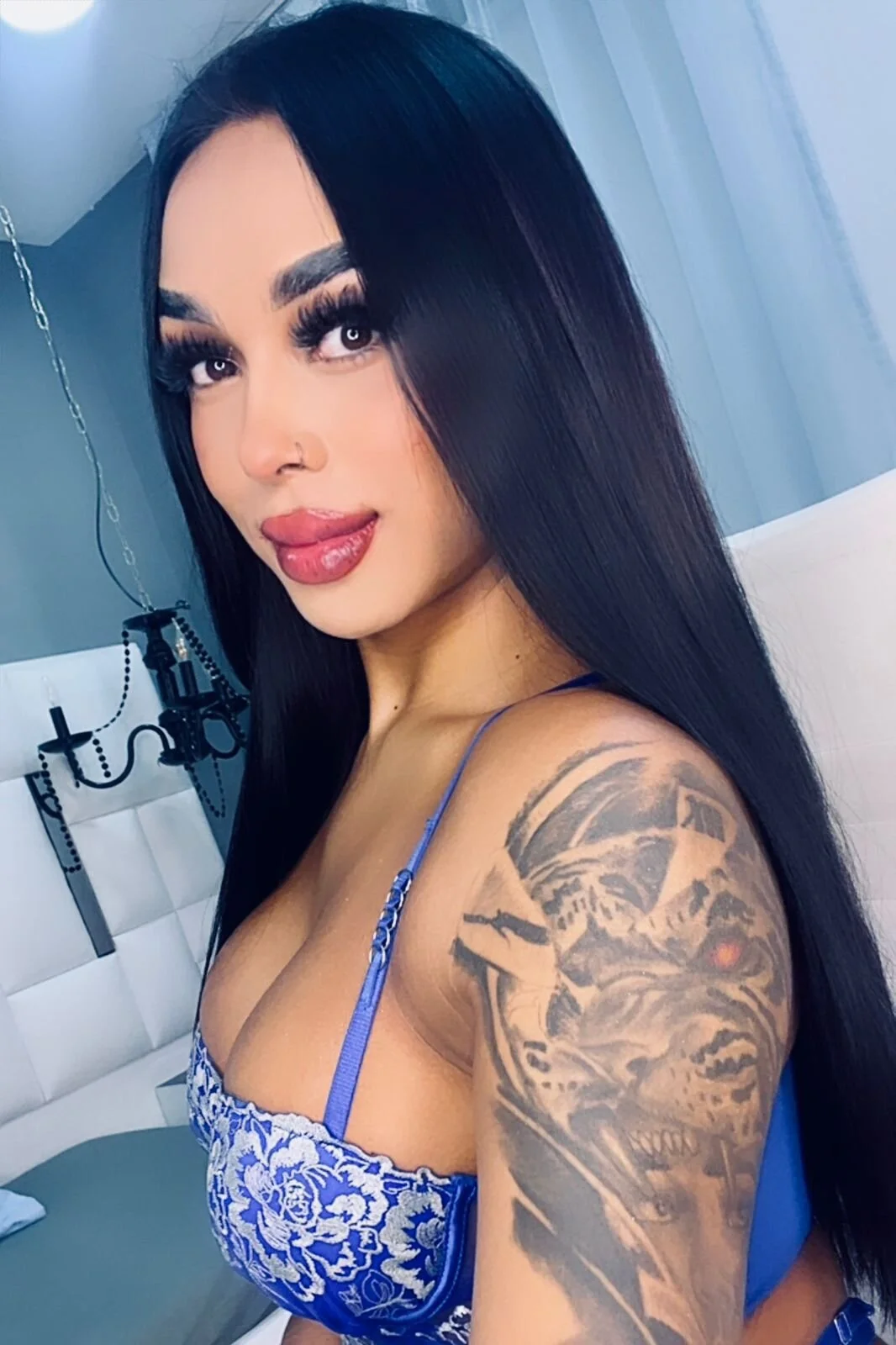 XXX Porn Photo of Nude tinaqueen_noa 45