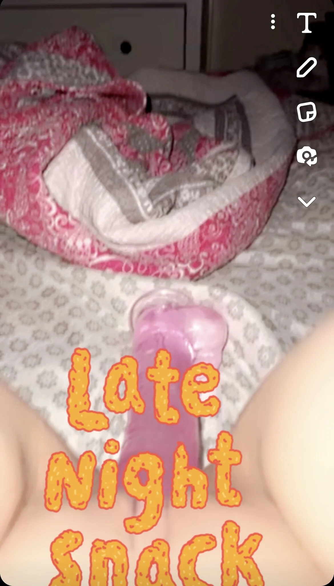 XXX Porn Photo of Nude horny_bb 4