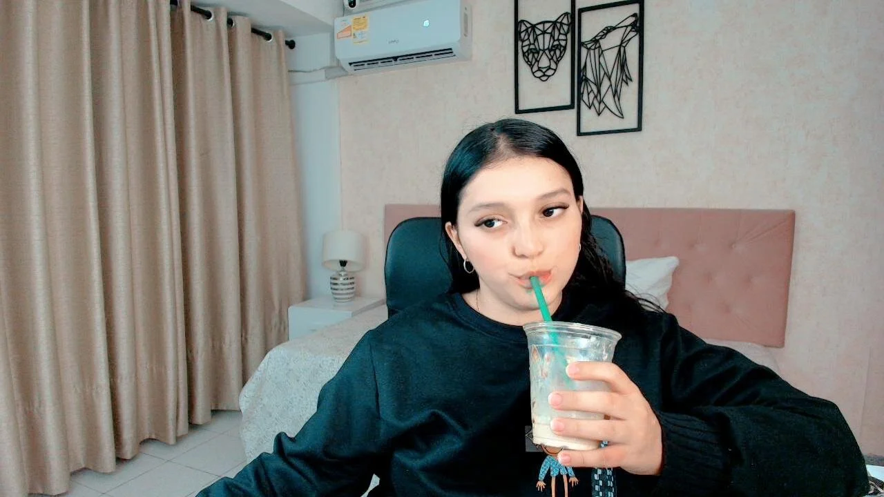 XXX Porn Photo of Nude littlemolly_walcott 11