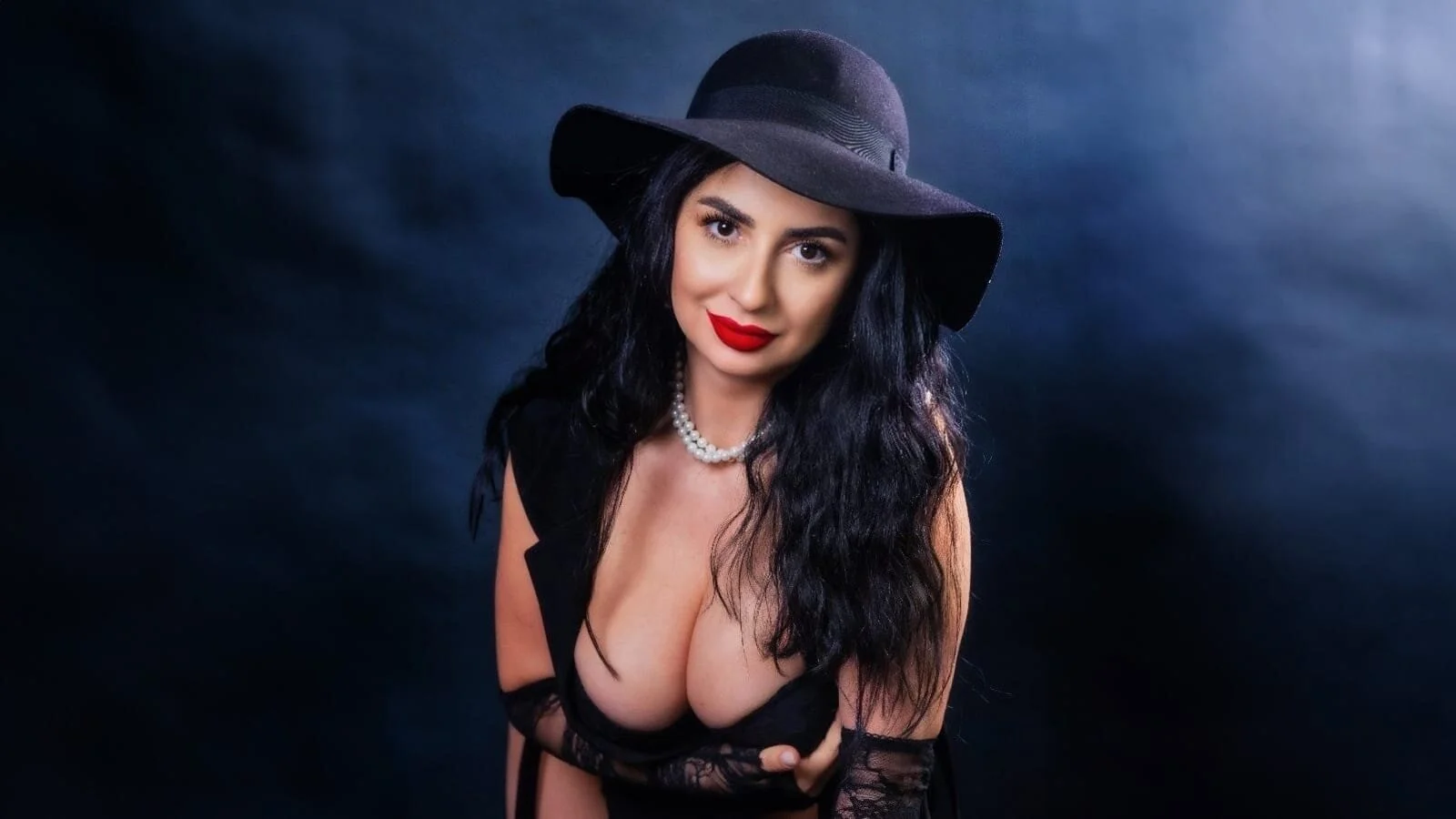 XXX Porn Photo of Nude OliveWilson 56