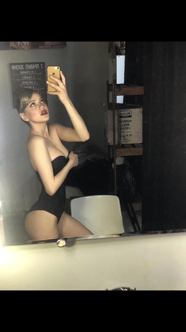 XXX Porn Photo of Nude Anny_Blossom 14