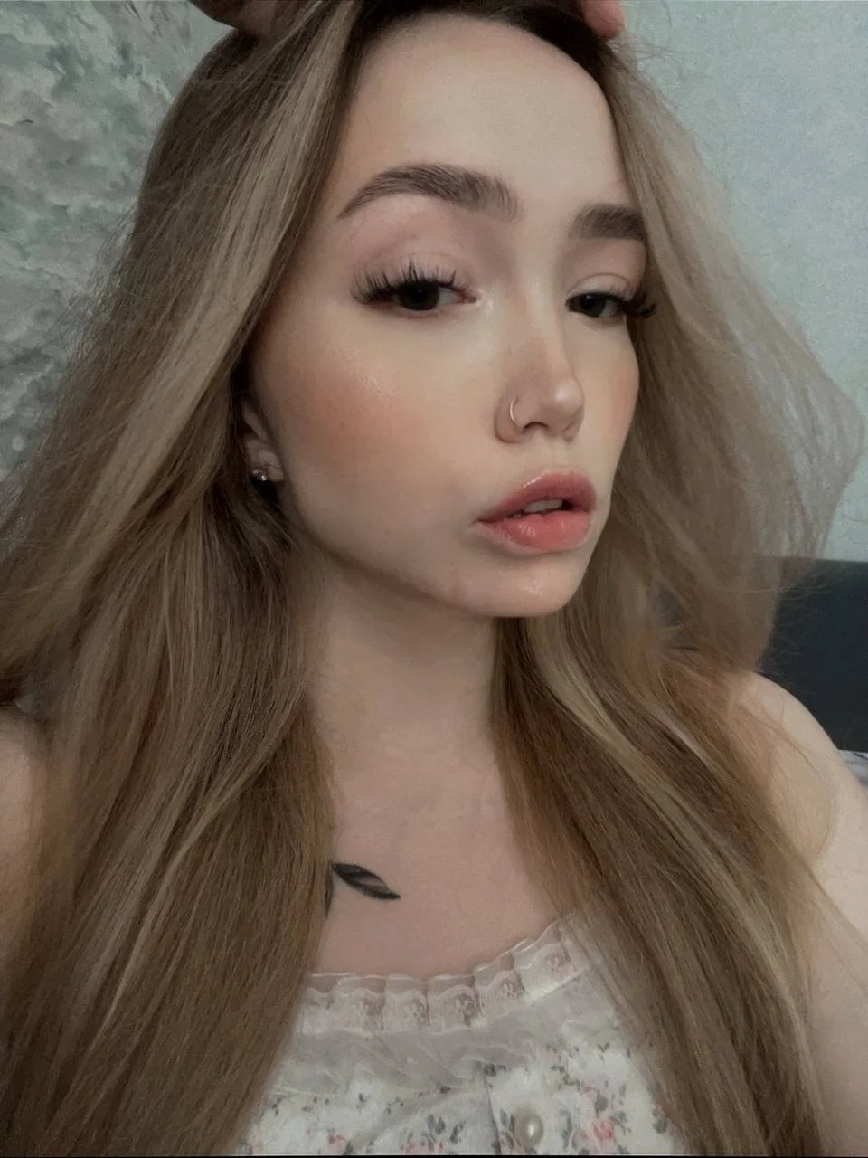XXX Porn Photo of Nude Evia_r0se 2