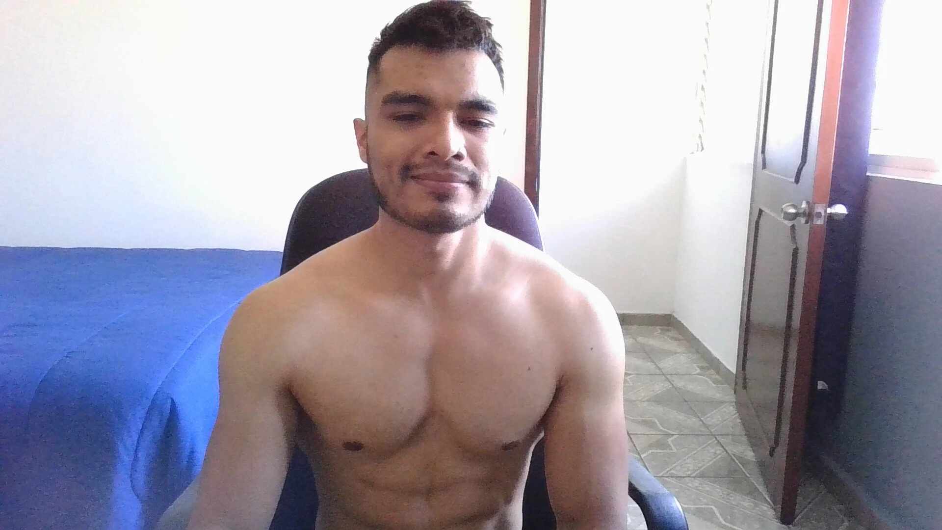 XXX Porn Photo of Nude BlazingGuy 1