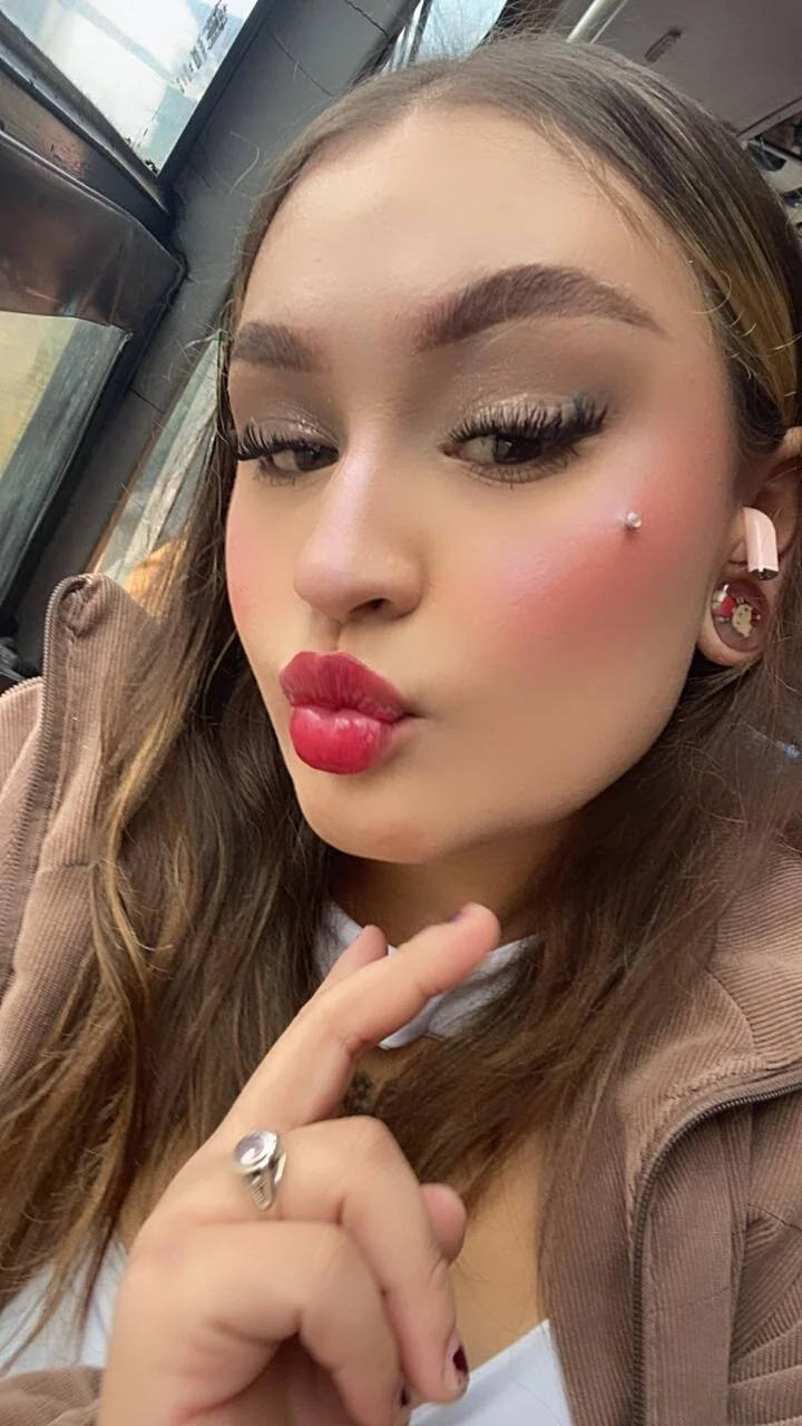 XXX Porn Photo of Nude Clhoe_b 3