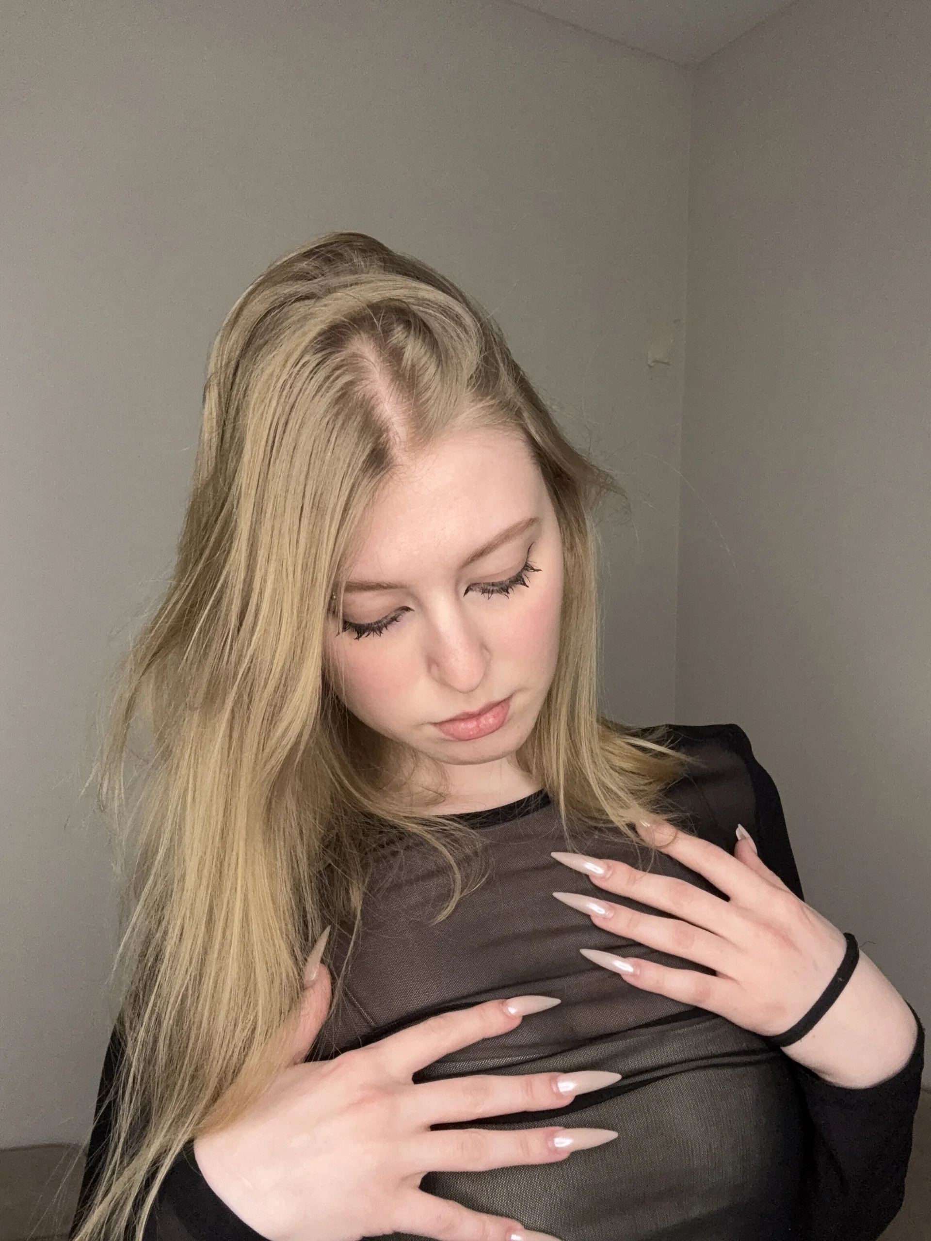 XXX Porn Photo of Nude LanaRoxxy 2