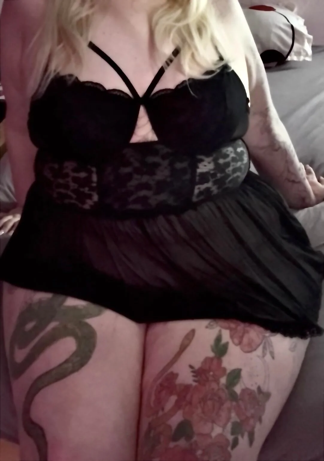 XXX Porn Photo of Nude ReDgOeRL 1