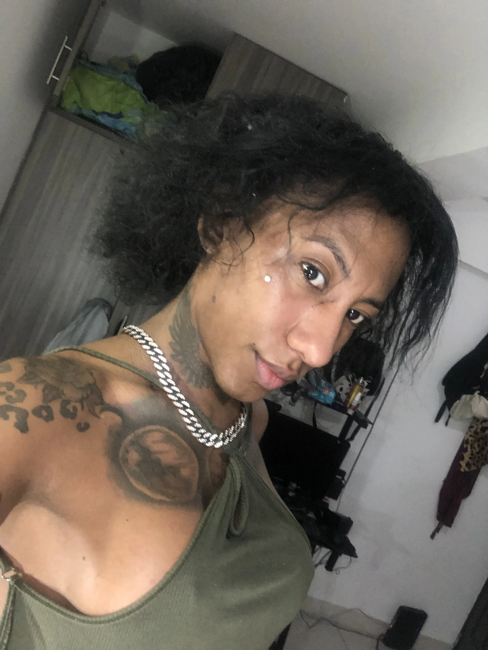 XXX Porn Photo of Nude Golden_BigCum 4