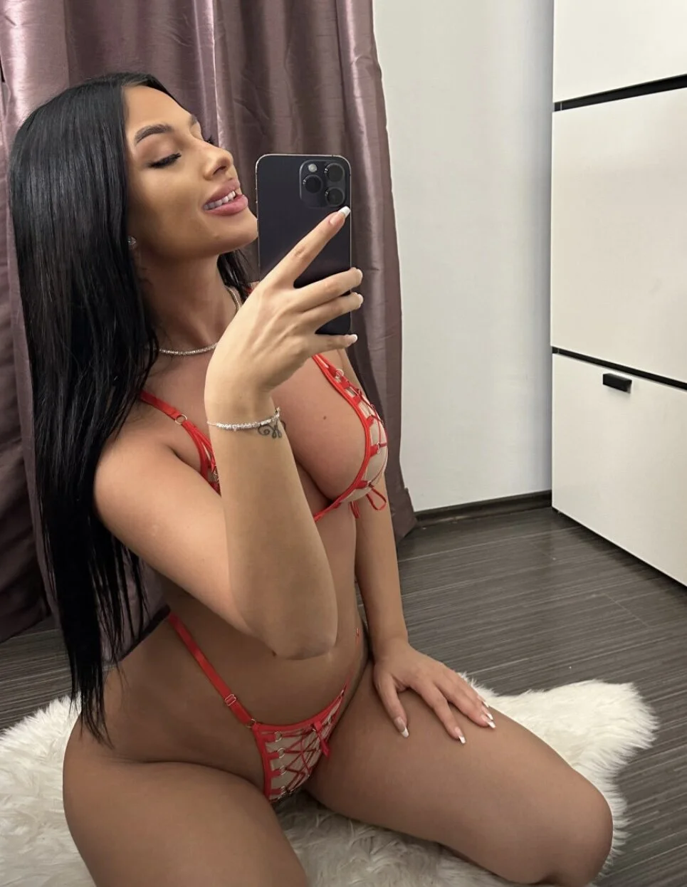 XXX Porn Photo of Nude LuanaDess 2