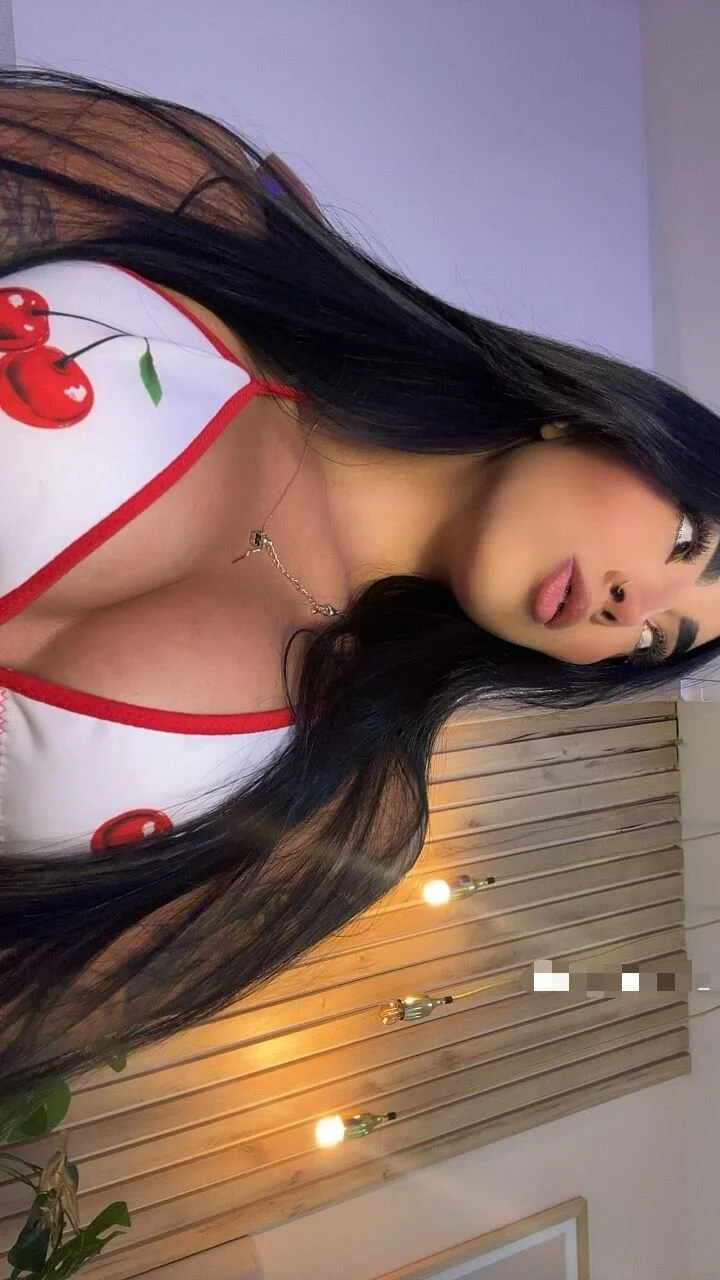 XXX Porn Photo of Nude AriRobert_ 102