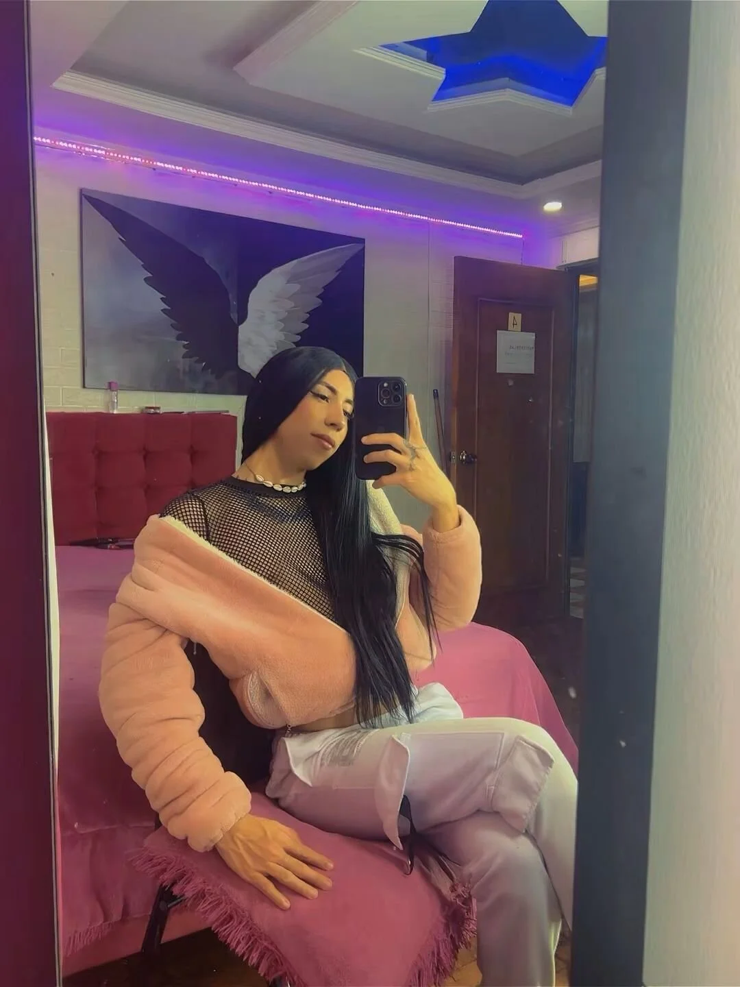 XXX Porn Photo of Nude Julia_Bulette1 6