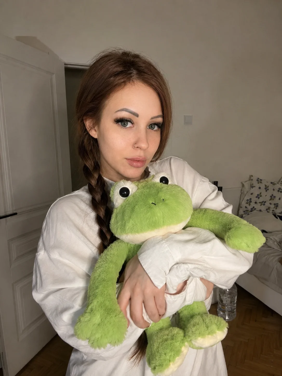 XXX Porn Photo of Nude FroggyHanna 4
