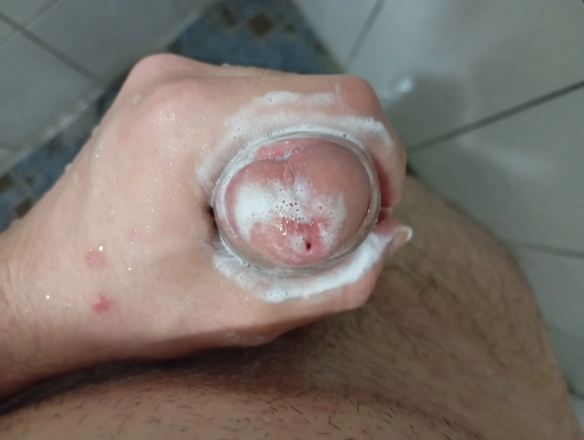 XXX Porn Photo of Nude barman_pervertido 1