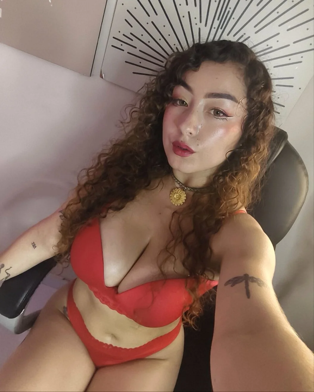 XXX Porn Photo of Nude Icys_Luna 2