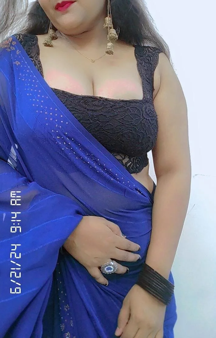 XXX Porn Photo of Nude Naughty_Ayesha1 2
