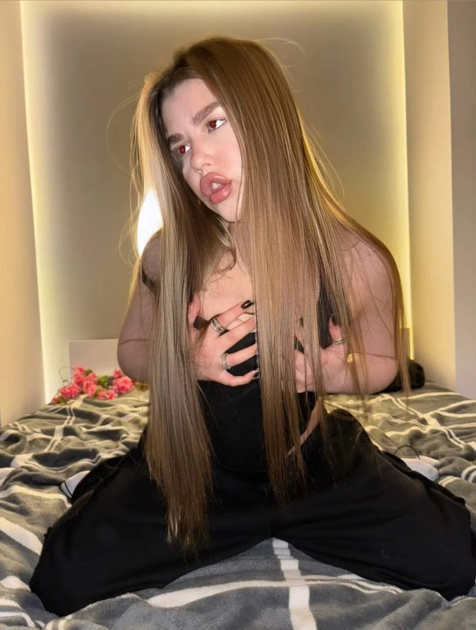 XXX Porn Photo of Nude DelenaRines 15
