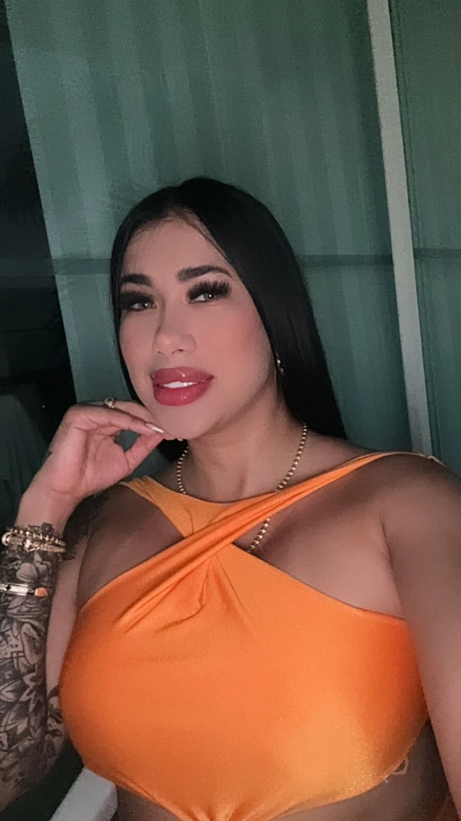 XXX Porn Photo of Nude kiim_taaylor 3