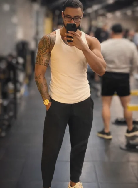 XXX Porn Photo of Nude LiamGarcia1 19