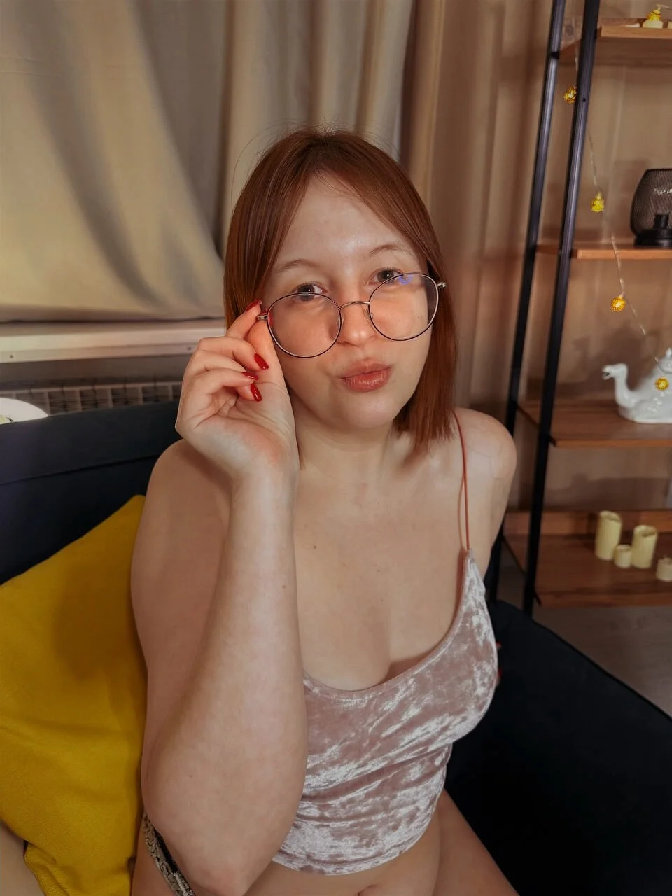 XXX Porn Photo of Nude arizzzona_baby 2
