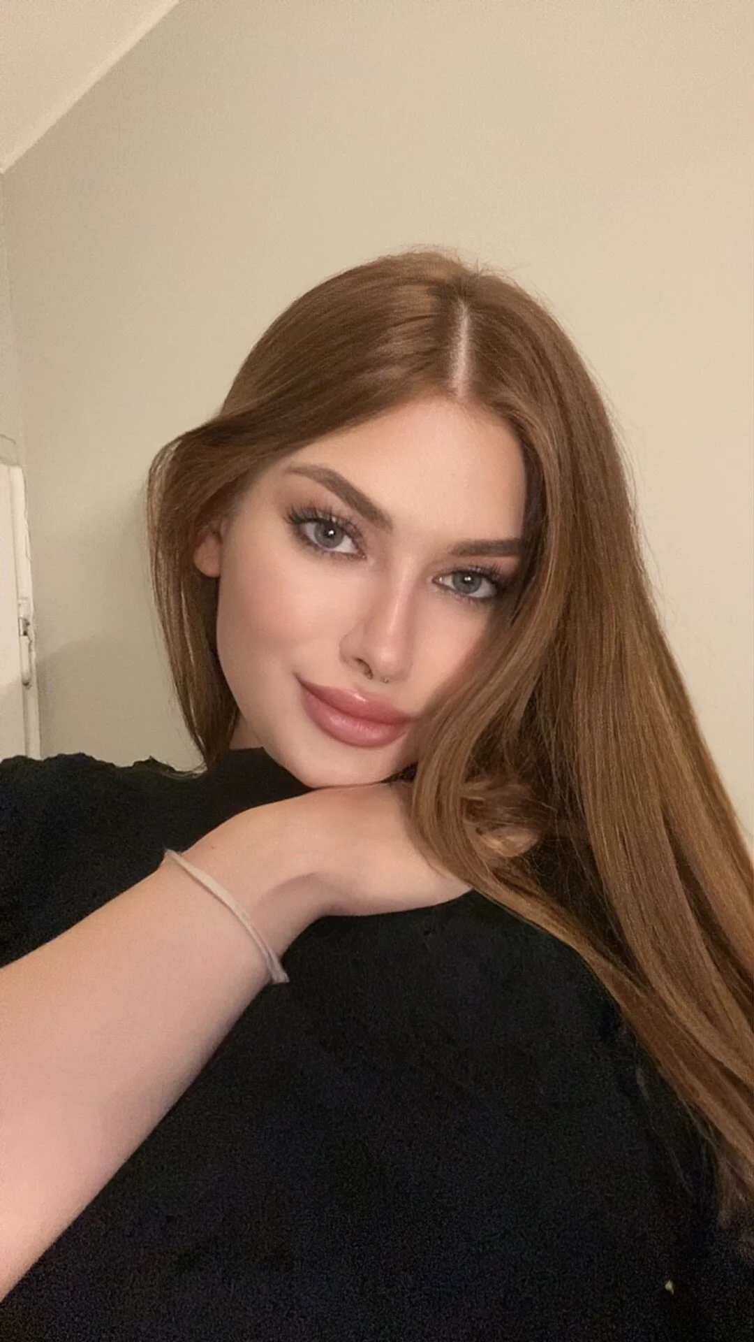 XXX Porn Photo of Nude Alisa_Wood 7