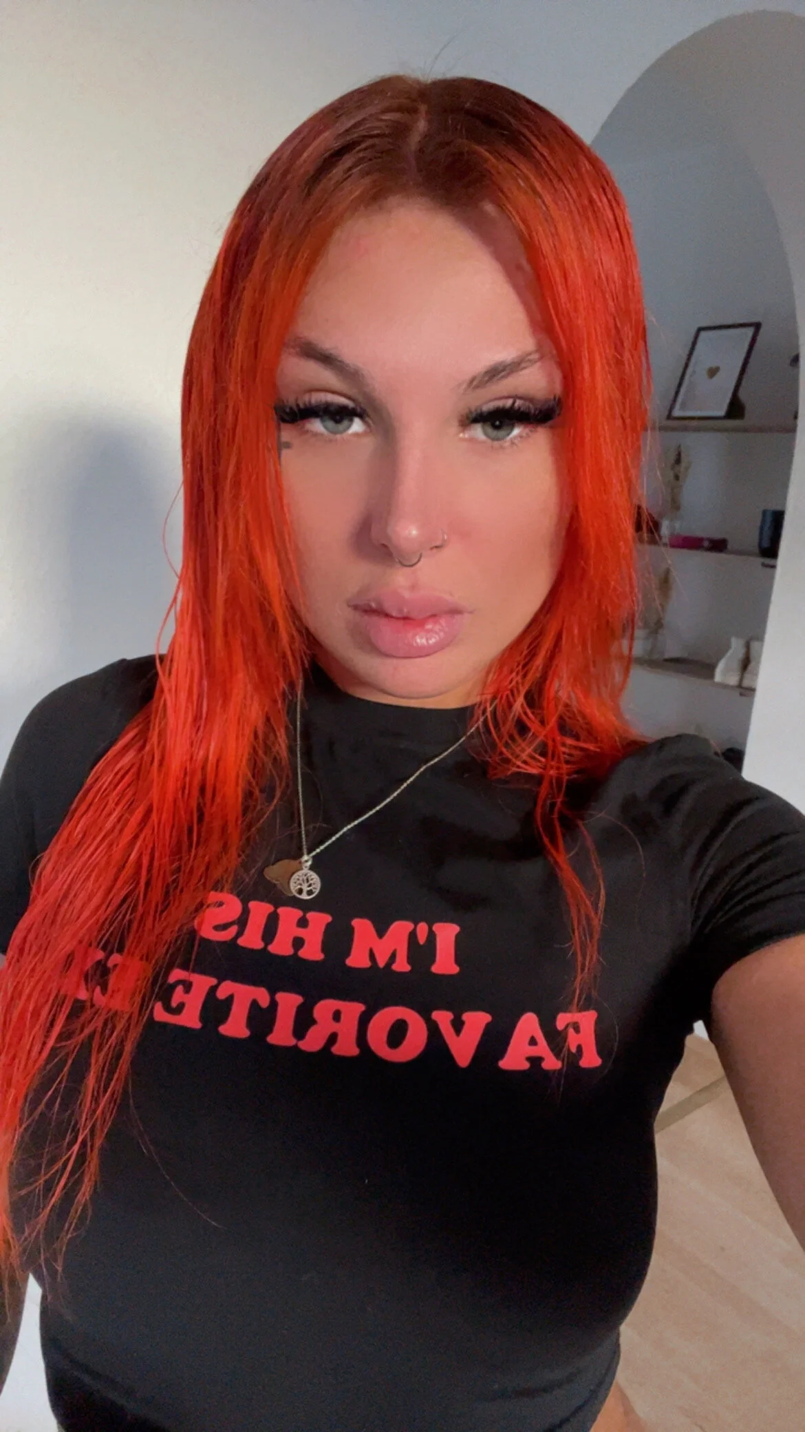 XXX Porn Photo of Nude devilinhereyes 5