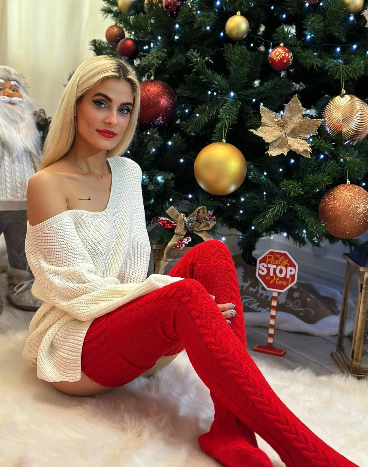 XXX Porn Photo of Nude SelenaDaze 20