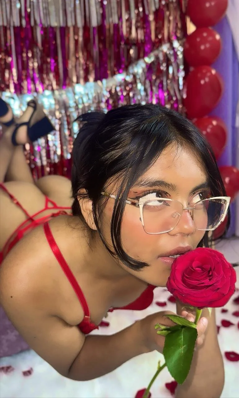 XXX Porn Photo of Nude luna_velveth 64