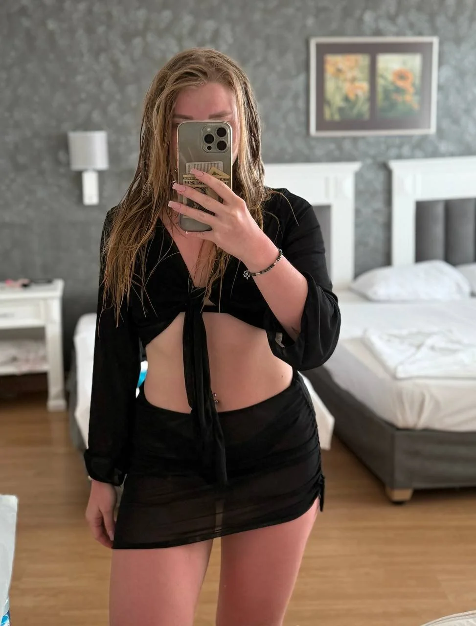 XXX Porn Photo of Nude Katie_Glow 11