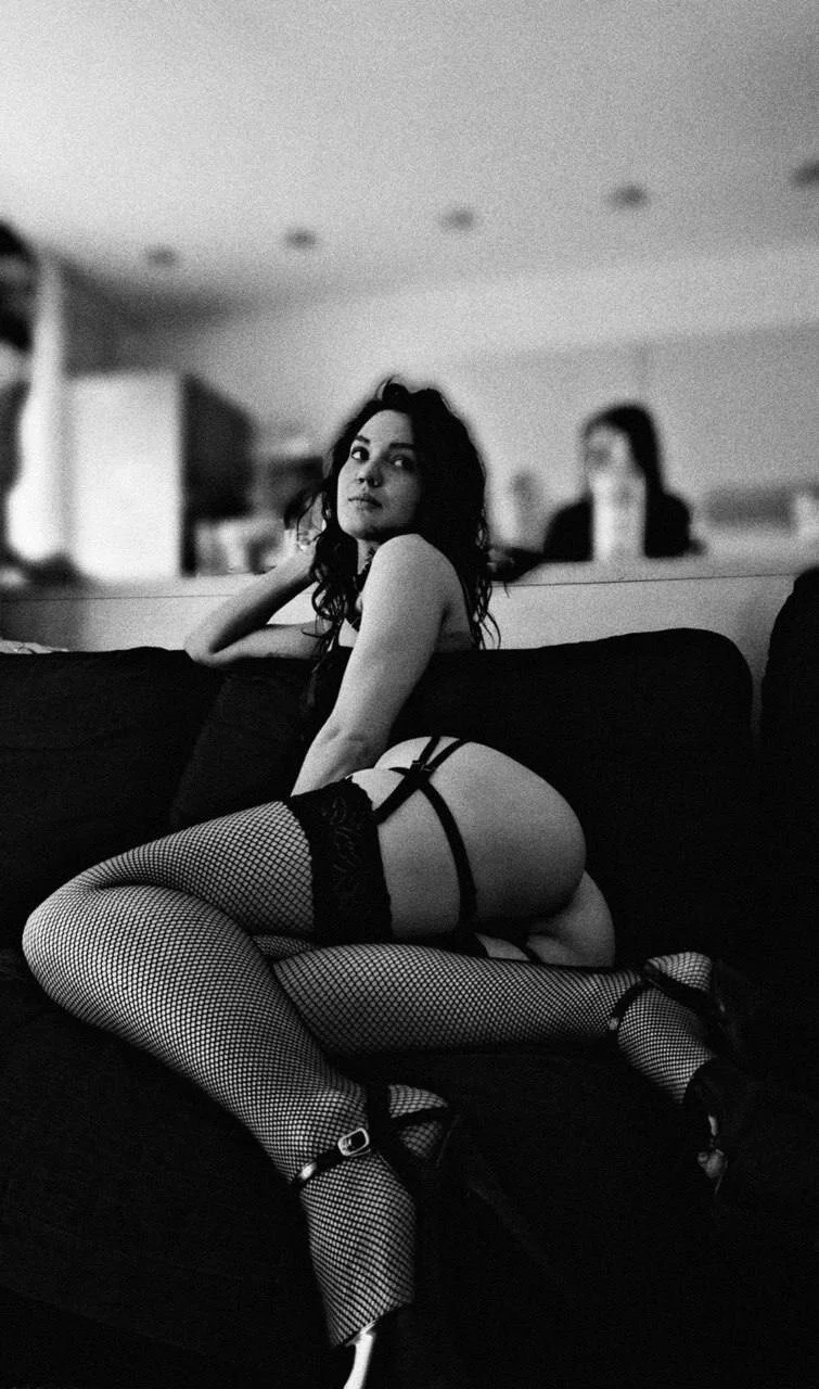XXX Porn Photo of Nude MeekyRich 3