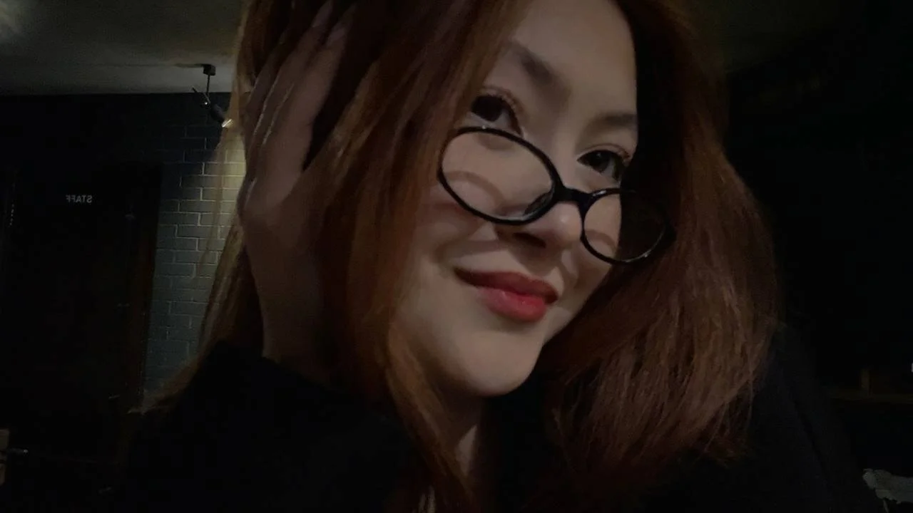 GoddamnSheSoHot