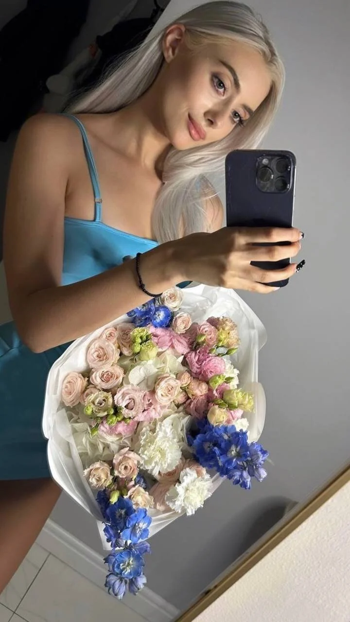 XXX Porn Photo of Nude LoryWood 48