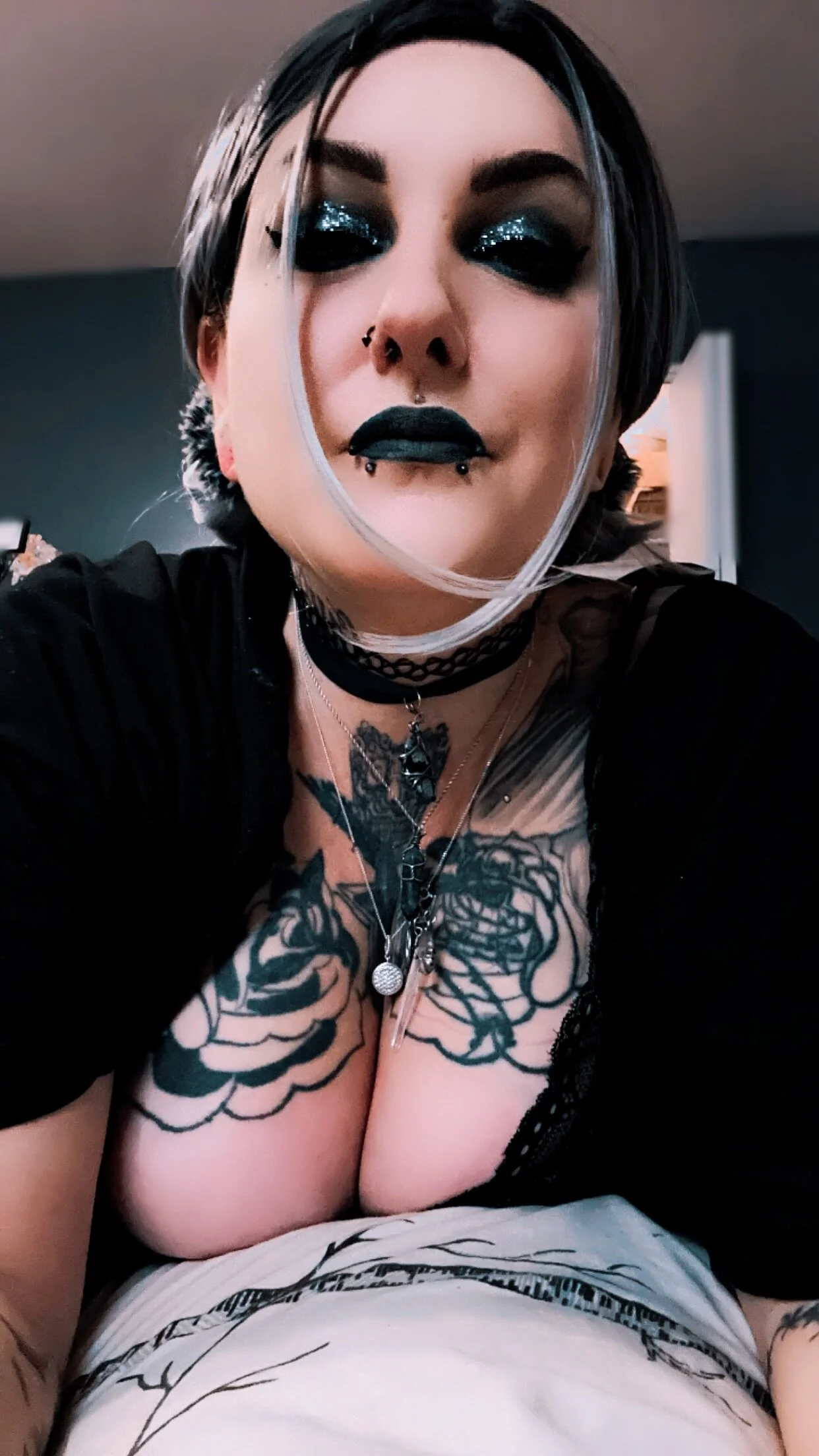 XXX Porn Photo of Nude Riverm00n 63