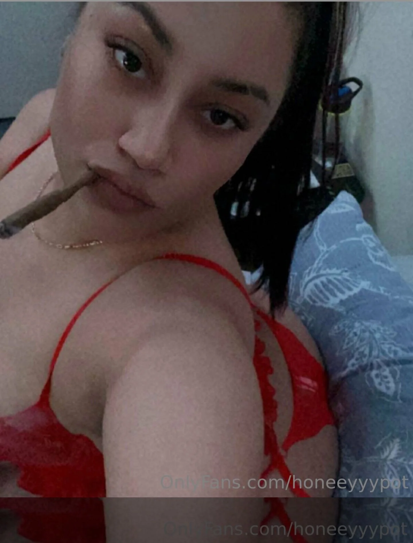 XXX Porn Photo of Nude honeeyyy_pot 13