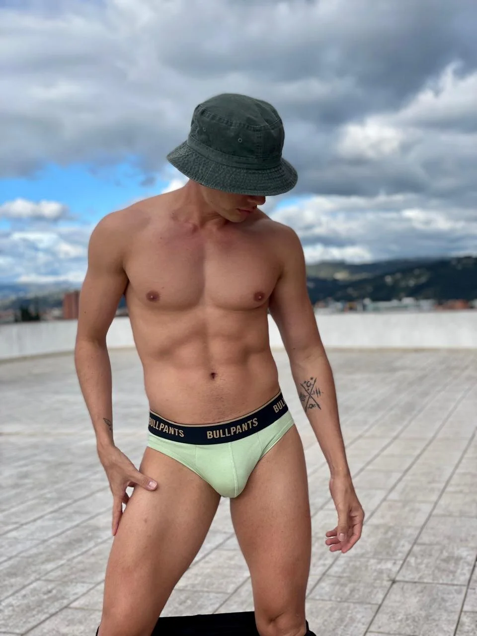 XXX Porn Photo of Nude Joohny_fox 5
