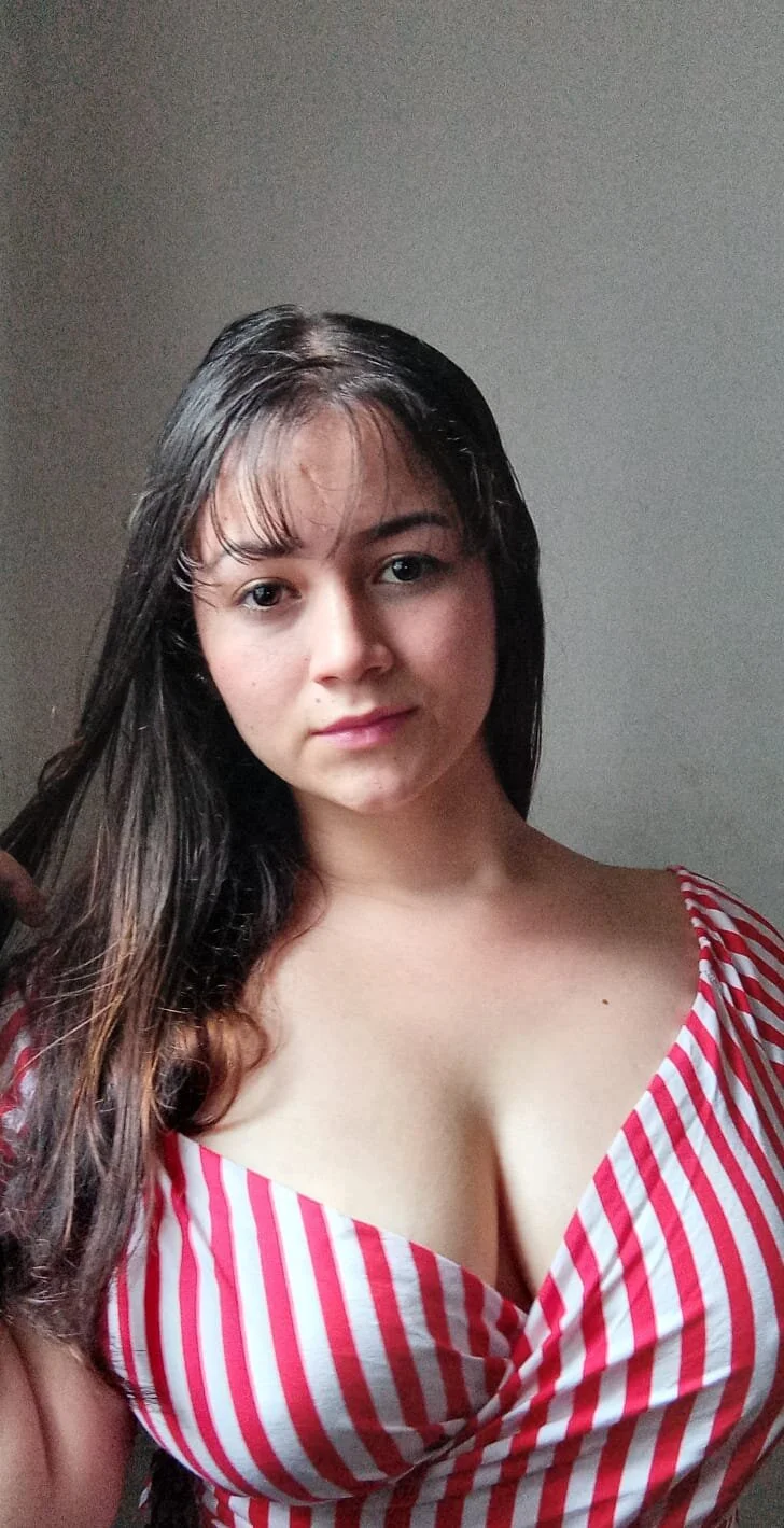 XXX Porn Photo of Nude Anniee_boobs 5