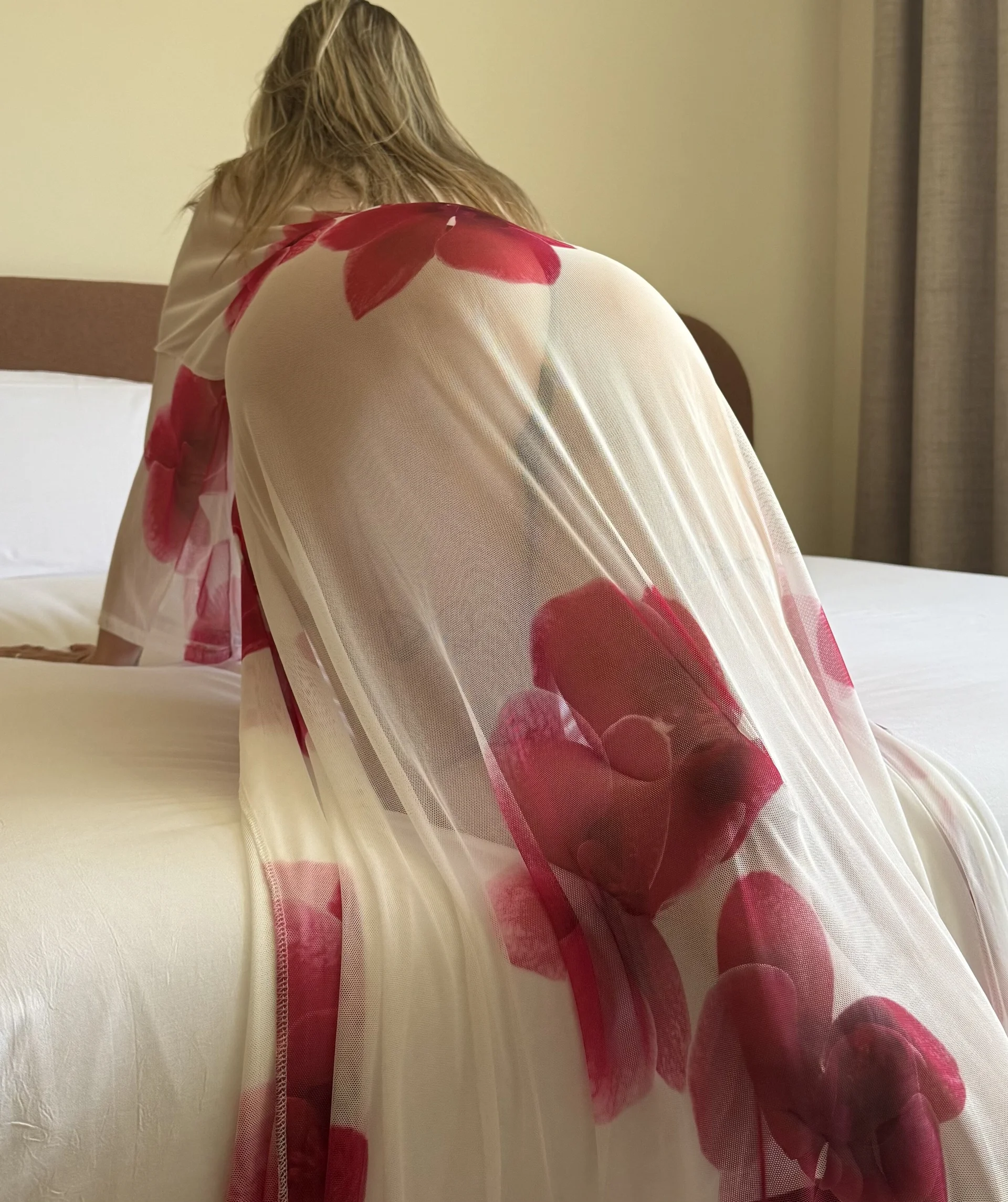 XXX Porn Photo of Nude Megan_off 16
