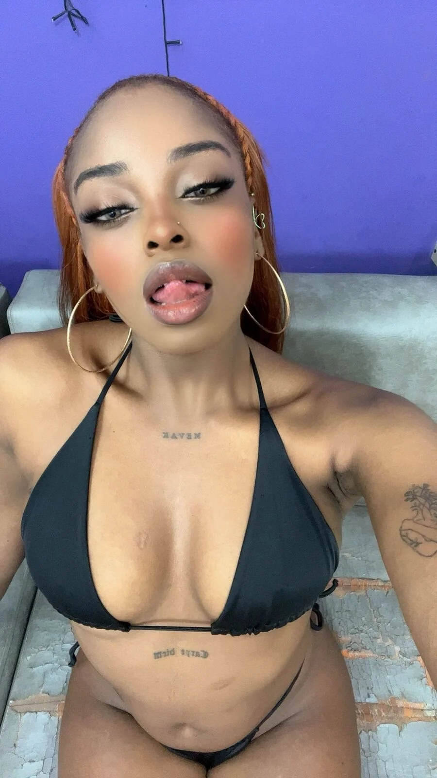 XXX Porn Photo of Nude ShantalGomes 50