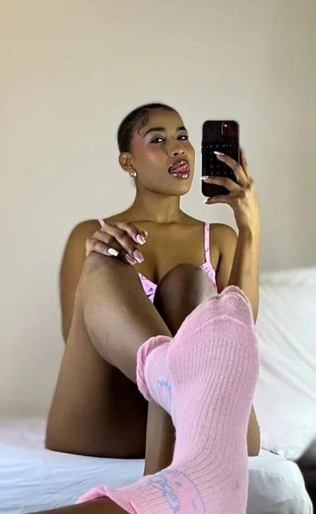 XXX Porn Photo of Nude selena_monroy 12