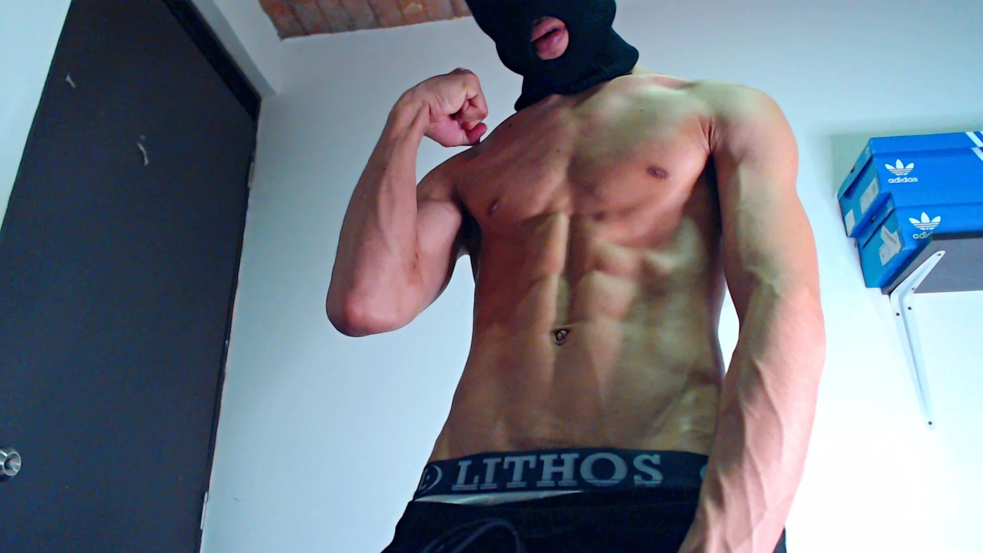 XXX Porn Photo of Nude mastersmits 18