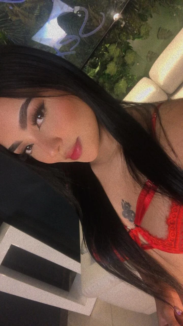 XXX Porn Photo of Nude sarawinstone 16