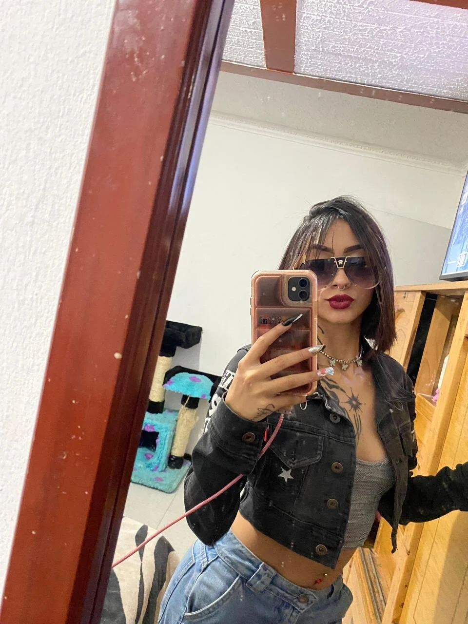 XXX Porn Photo of Nude Miaa_Thopmson 16