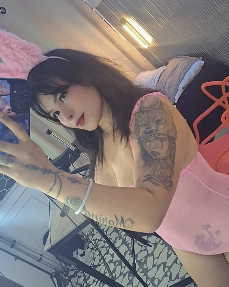 XXX Porn Photo of Nude brunette_zoe 8