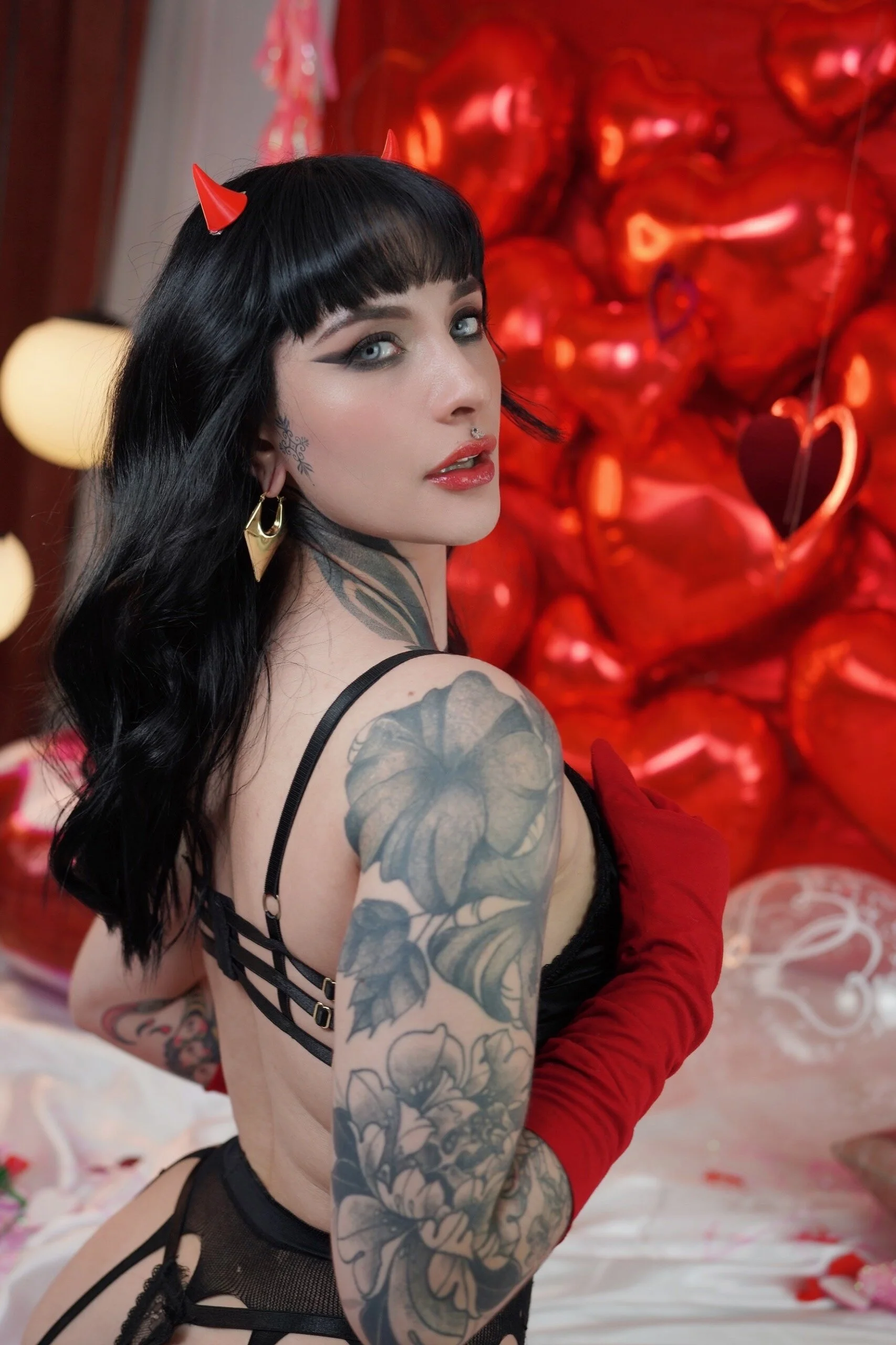 XXX Porn Photo of Nude VelvetVampiree 4