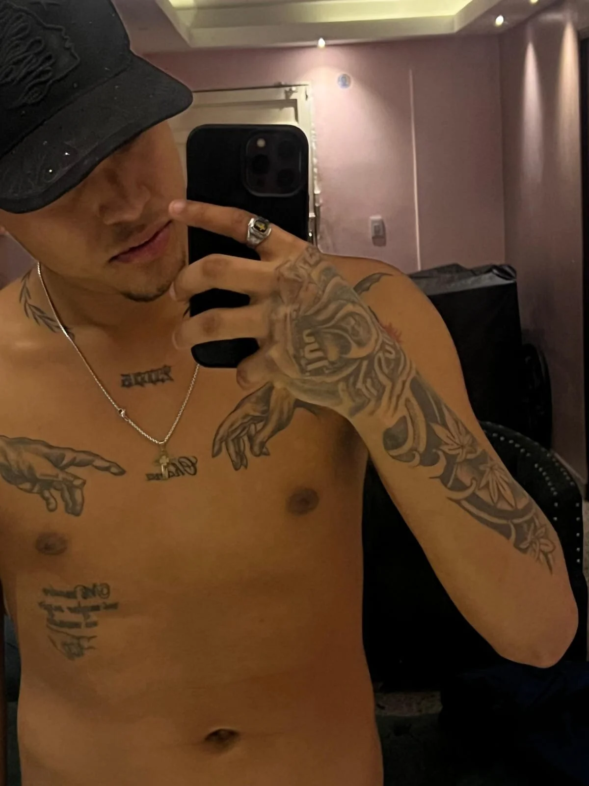 XXX Porn Photo of Nude Diamond_Gods 9