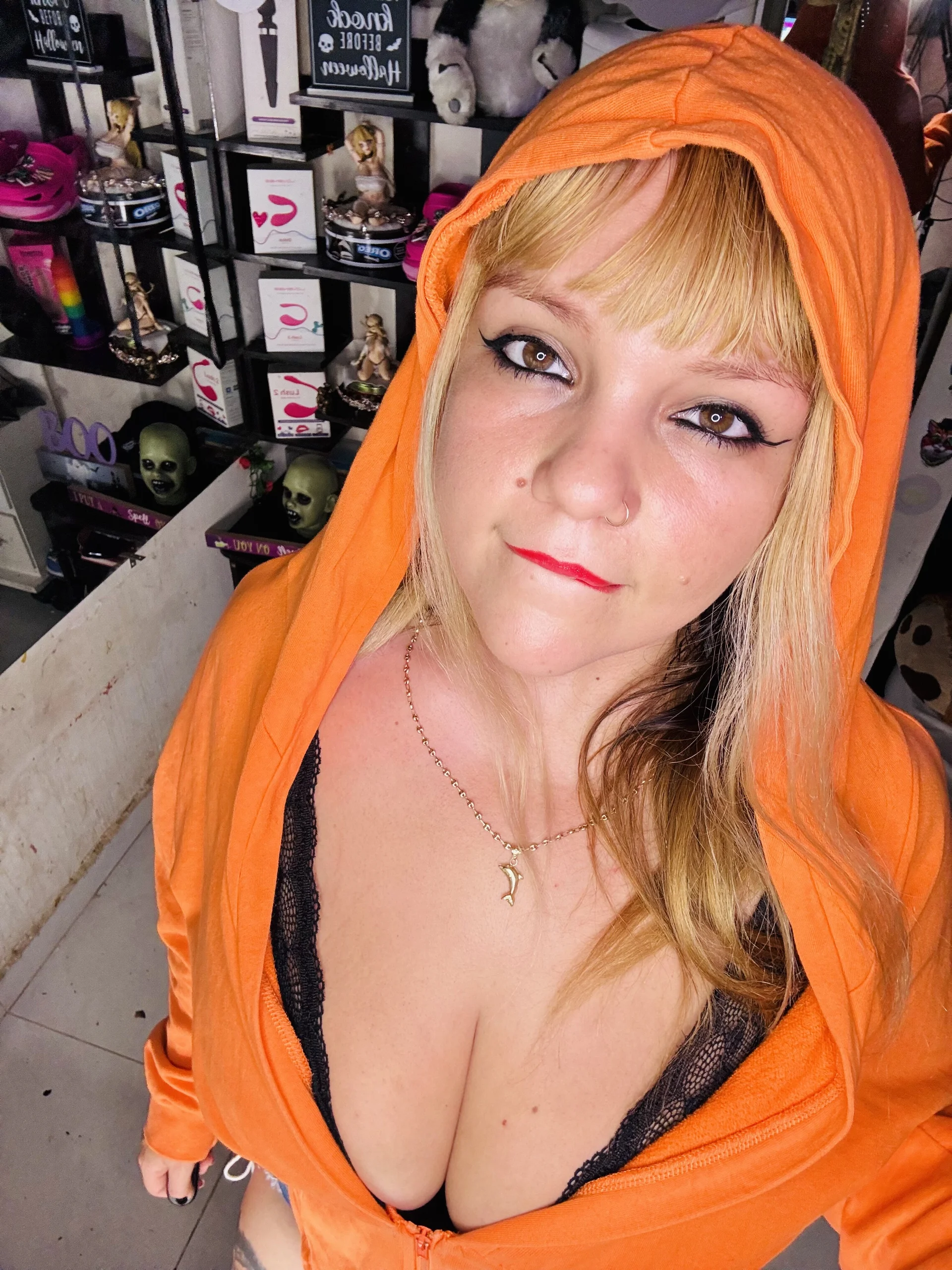 XXX Porn Photo of Nude allsson_queen 106