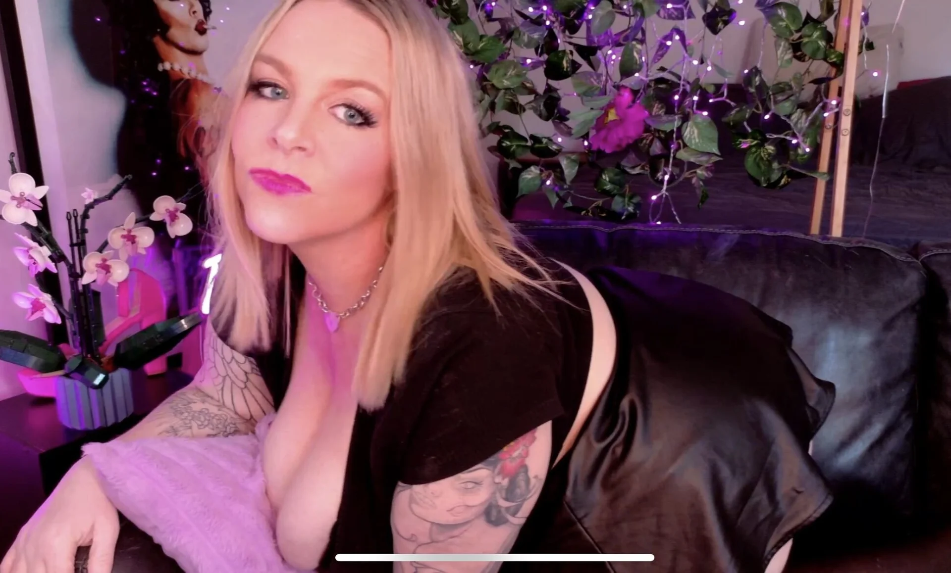 XXX Porn Photo of Nude realblondejj 12