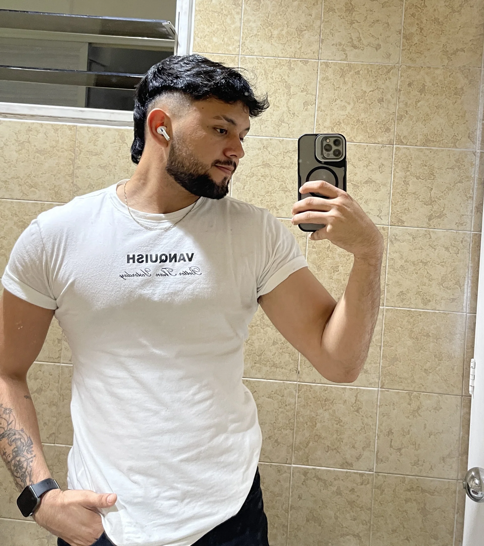 XXX Porn Photo of Nude bruce__naughty 8